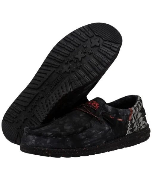 Hey Dude Men's Back In Black Wally Funk Shoe